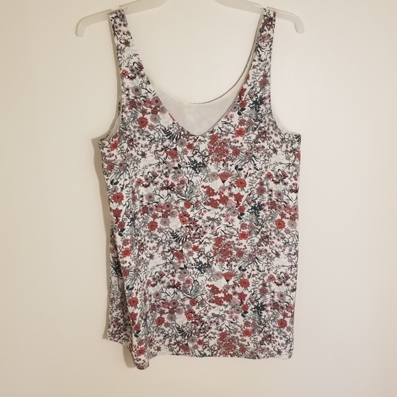 Reversible floral sleeveless blouse - Picture 1 of 6